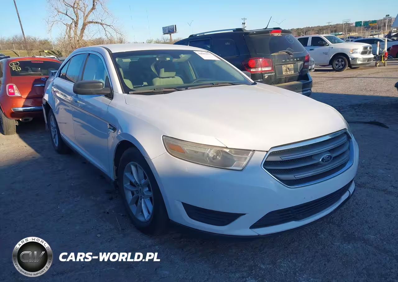2013 Ford Taurus Se