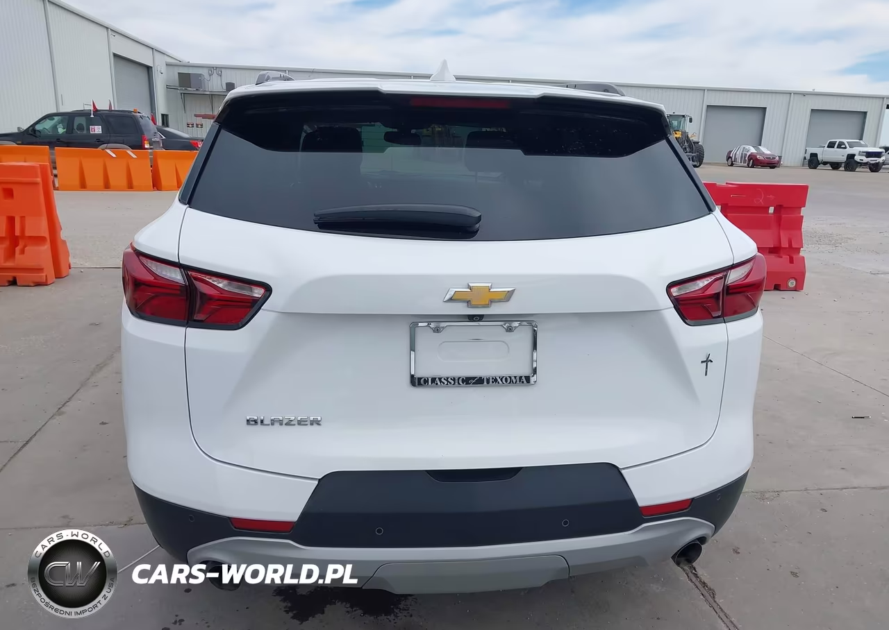 2019 Chevrolet Blazer VIN:3GNKBBRA7KS679343 - 17