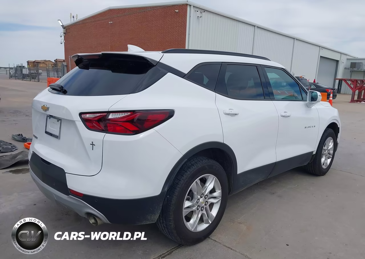 2019 Chevrolet Blazer VIN:3GNKBBRA7KS679343 - 4