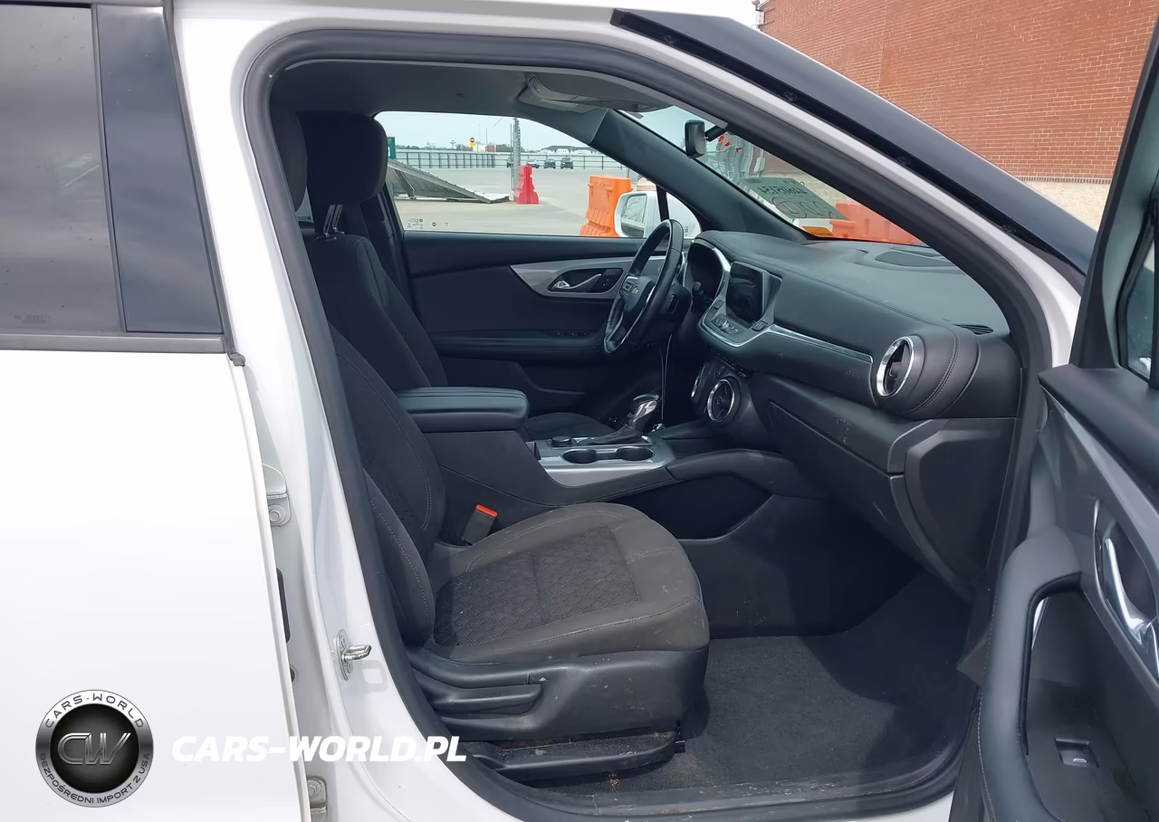 2019 Chevrolet Blazer VIN:3GNKBBRA7KS679343 - 5