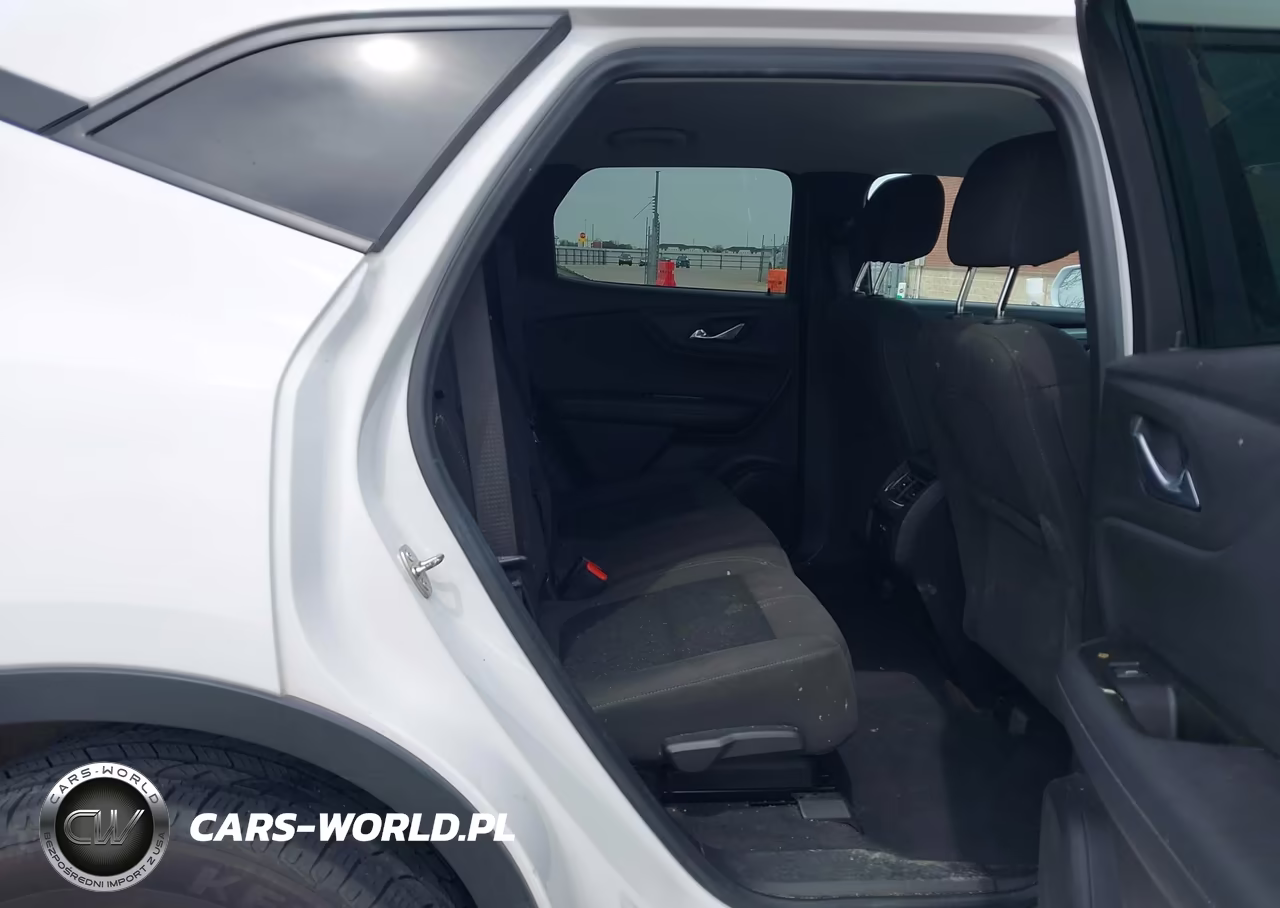 2019 Chevrolet Blazer VIN:3GNKBBRA7KS679343 - 8