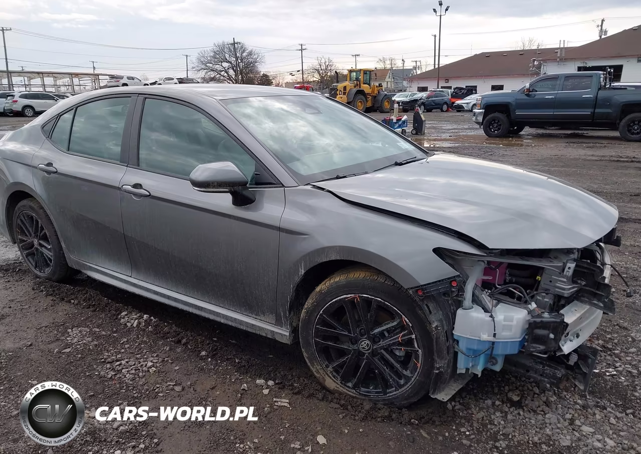 2025 Toyota Camry Se – zdjęcie 1 z 18