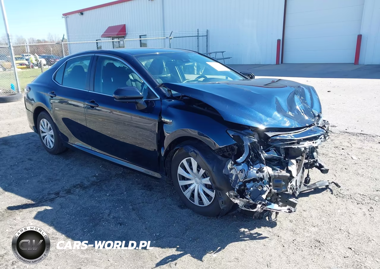 2021 Toyota Camry Le Hybrid