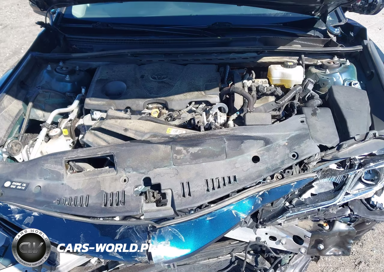2021 Toyota Camry Le Hybrid VIN:4T1C31AK5MU567096 - 10