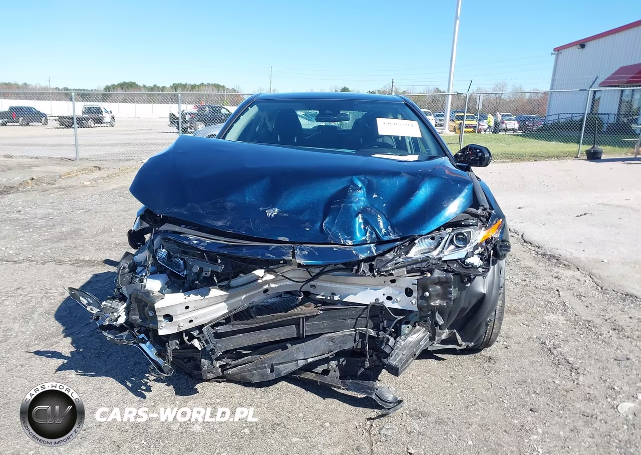 2021 Toyota Camry Le Hybrid VIN:4T1C31AK5MU567096 - 12