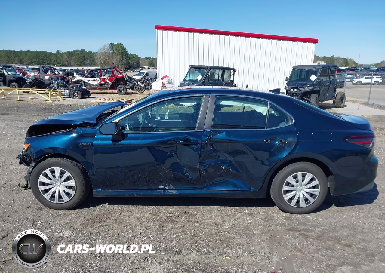 2021 Toyota Camry Le Hybrid VIN:4T1C31AK5MU567096 - 14