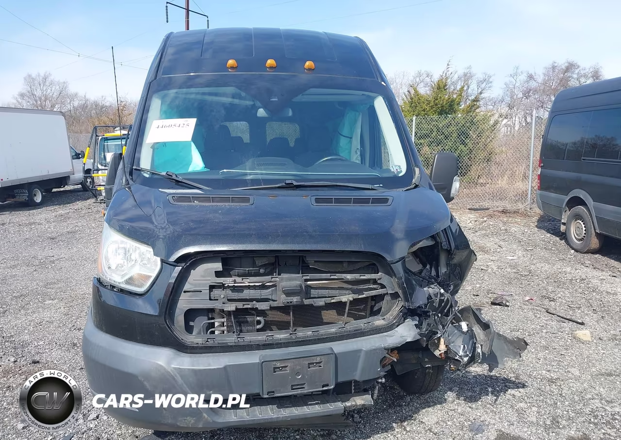 2015 Ford Transit-350 Xlt VIN:1FBVU4XG1FKA42926 - 14