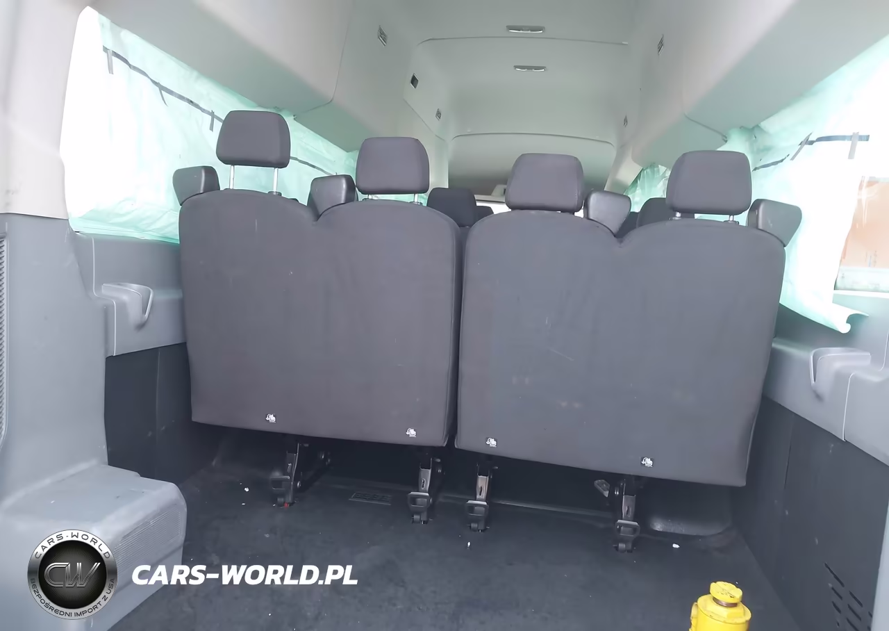 2015 Ford Transit-350 Xlt VIN:1FBVU4XG1FKA42926 - 6