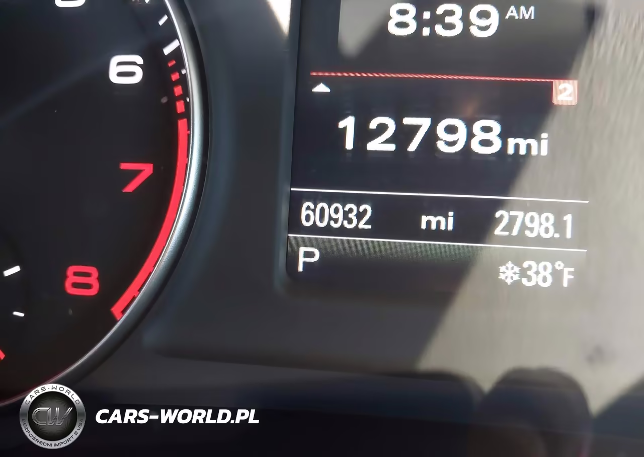 2018 Audi Q3 2.0T Premium-2.0T Sport Premium VIN:WA1ECCFS8JR030619 - 16