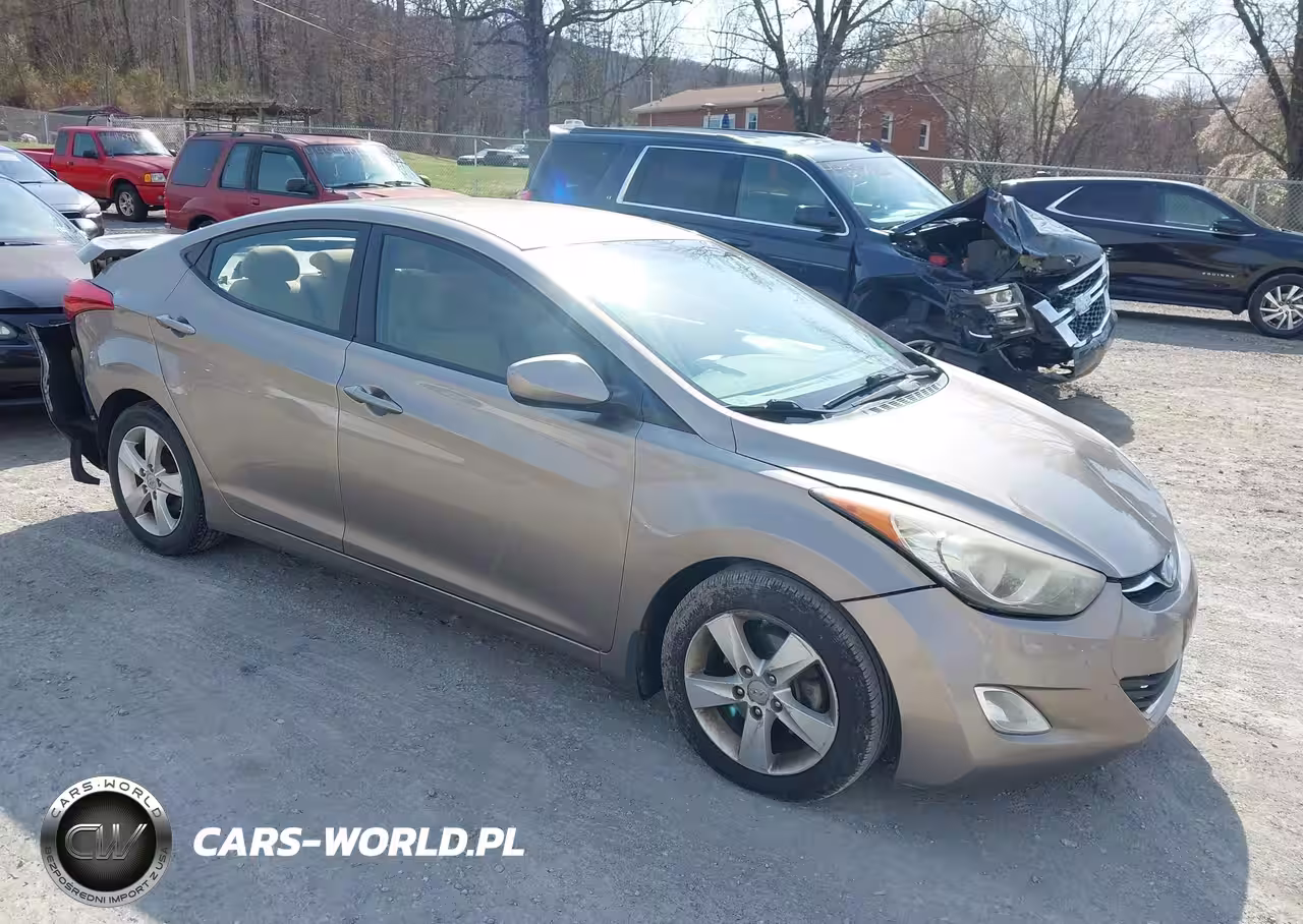 2013 Hyundai Elantra Gls