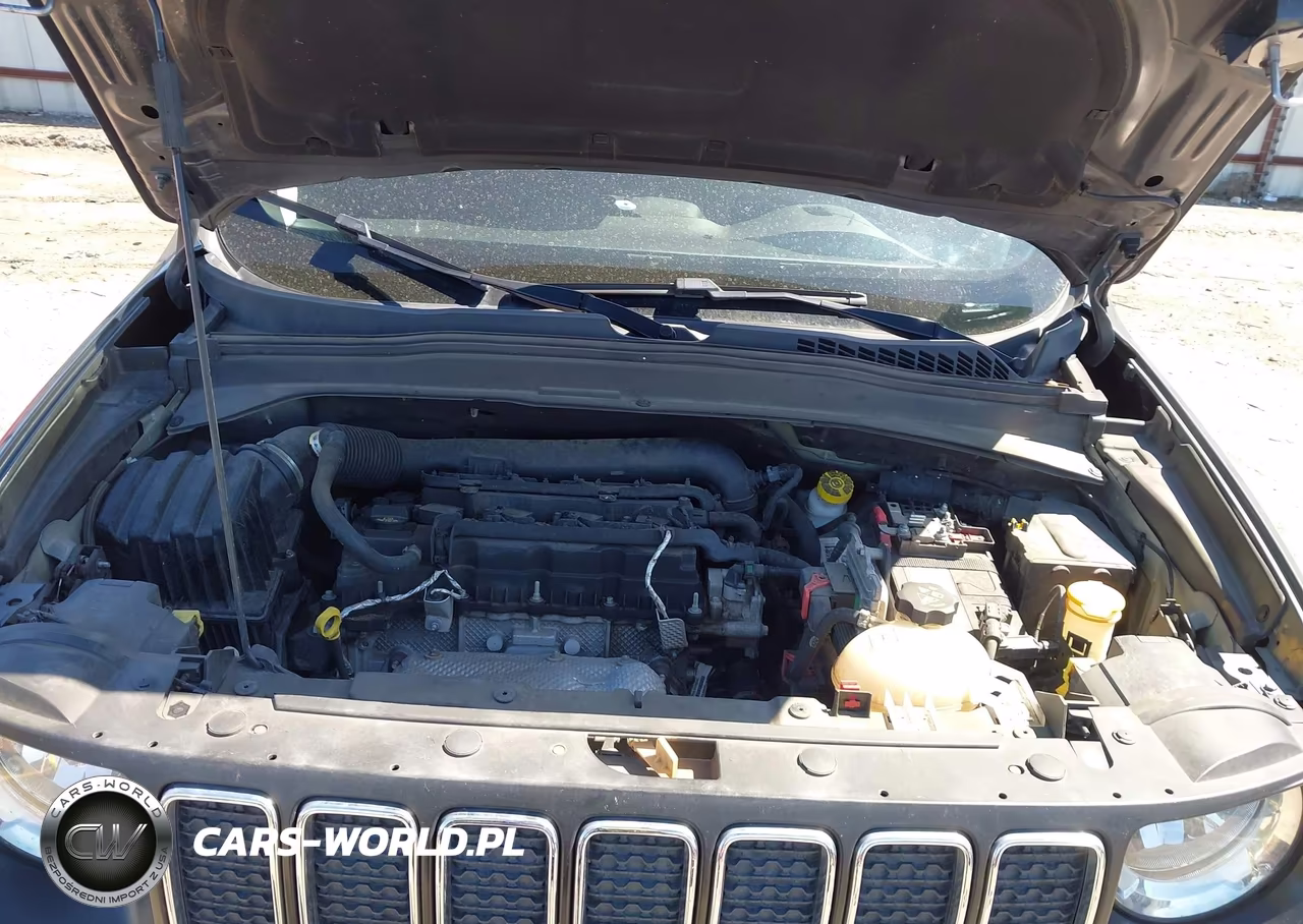2021 Jeep Renegade Latitude 4X4 VIN:ZACNJDBBXMPN25671 - 10