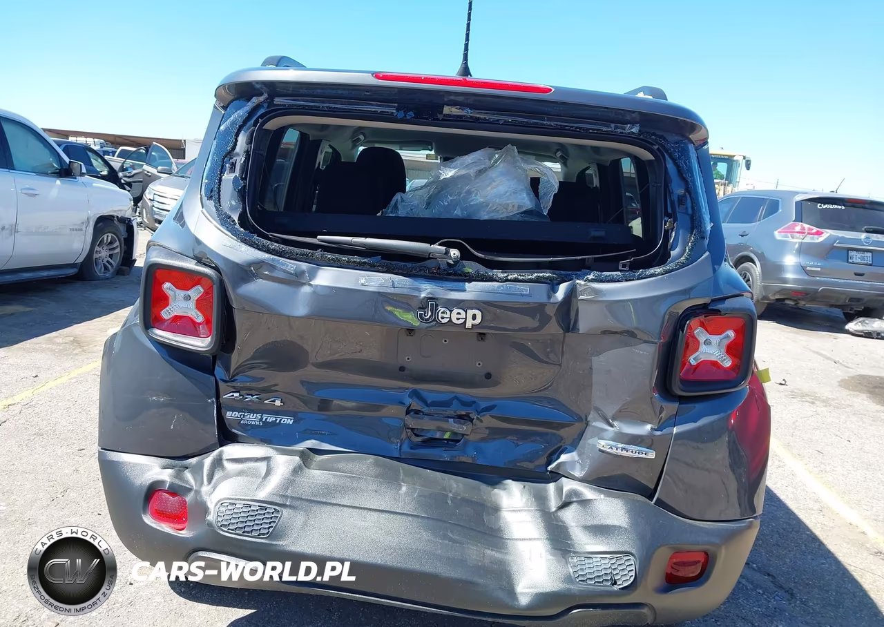 2021 Jeep Renegade Latitude 4X4 VIN:ZACNJDBBXMPN25671 - 16