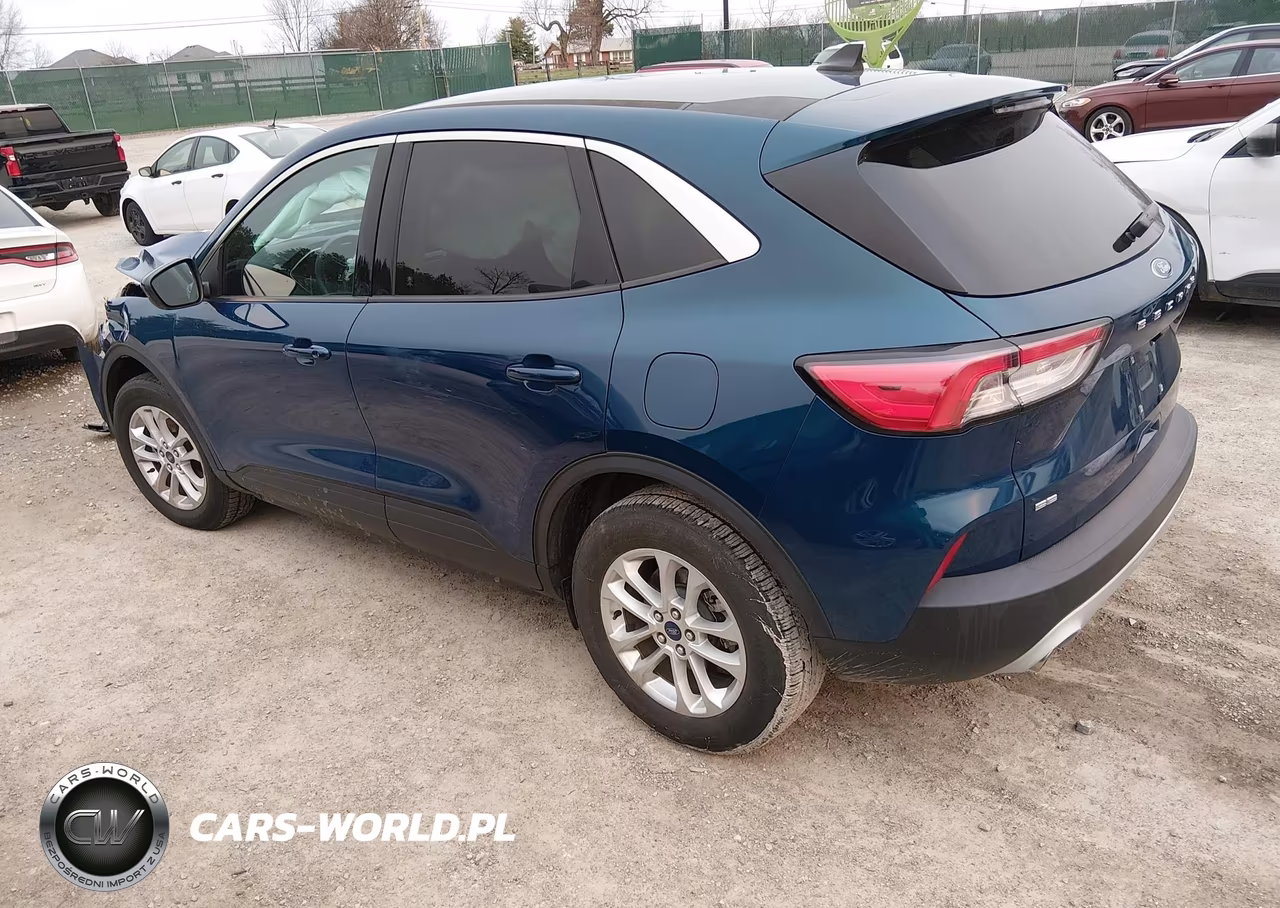 2020 Ford Escape Se VIN:1FMCU9G61LUC33166 - 3