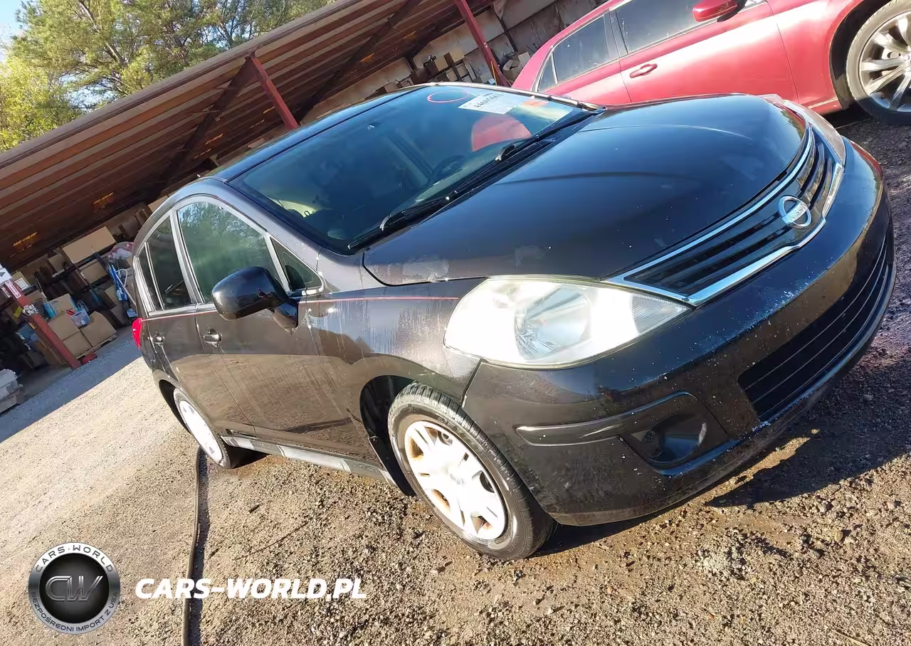 2010 Nissan Versa 1.8S