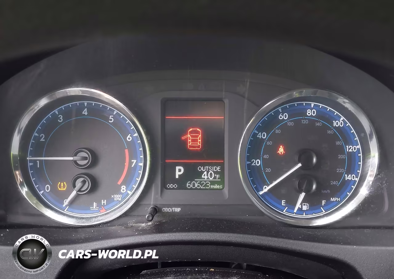 2018 Toyota Corolla Le VIN:2T1BURHE2JC996085 - 7