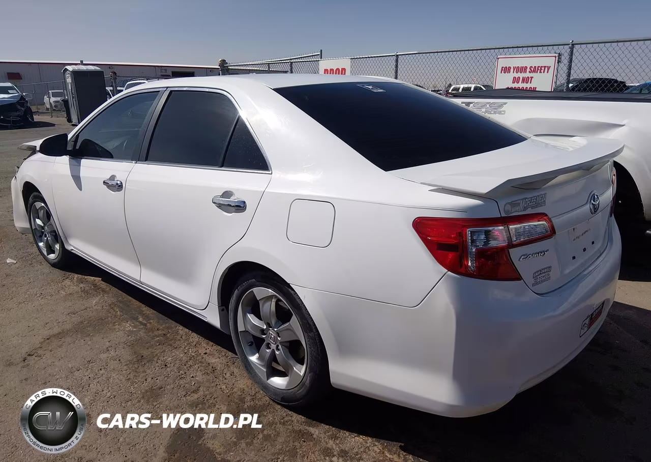 2012 Toyota Camry Le VIN:4T4BF1FK0CR258832 - 3