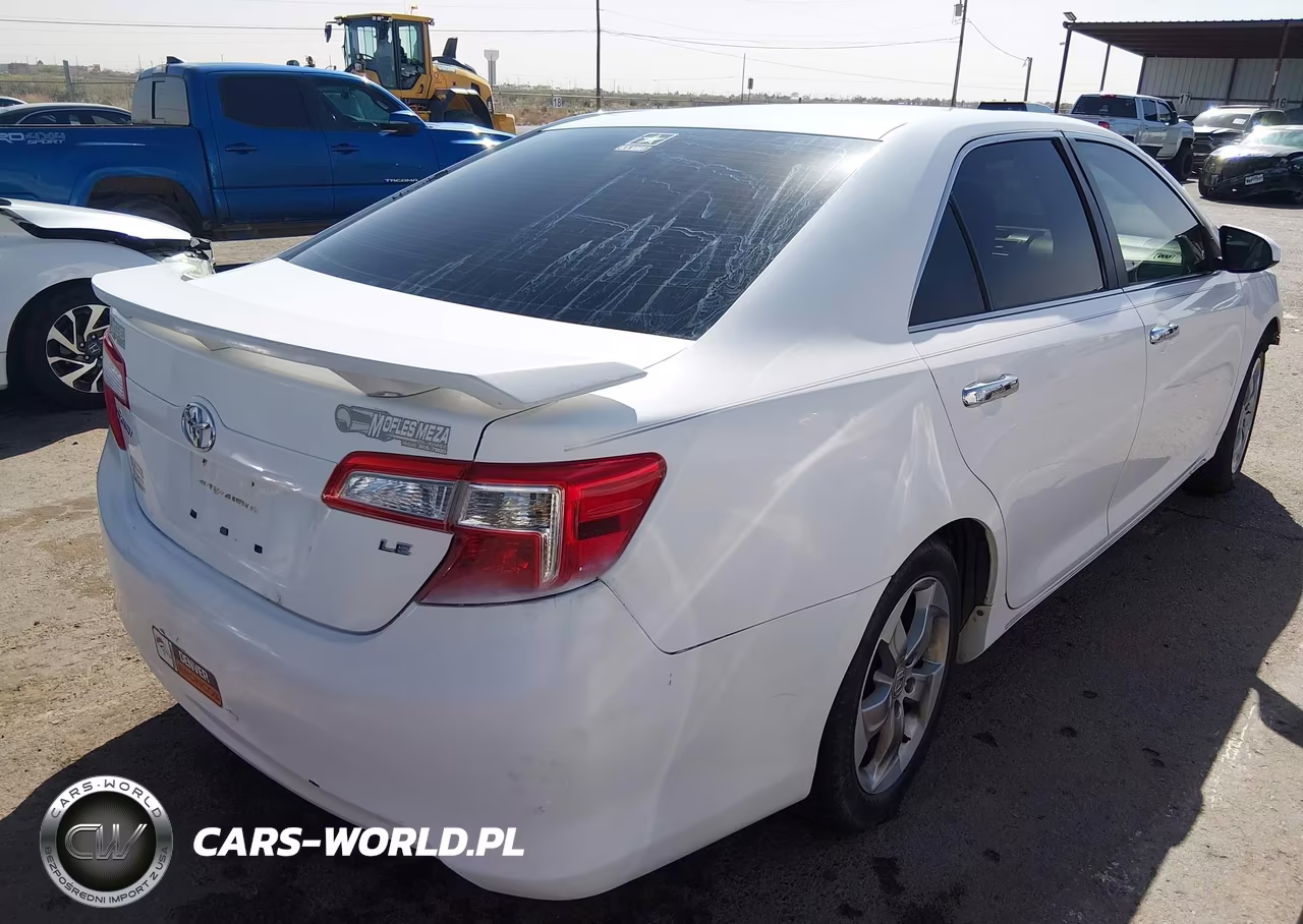 2012 Toyota Camry Le VIN:4T4BF1FK0CR258832 - 4