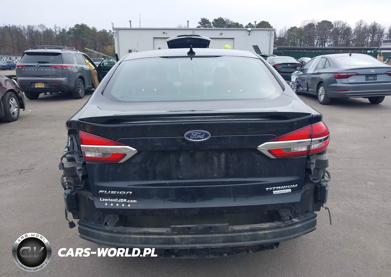 2020 Ford Fusion Titanium VIN:3FA6P0K95LR173945 - 17