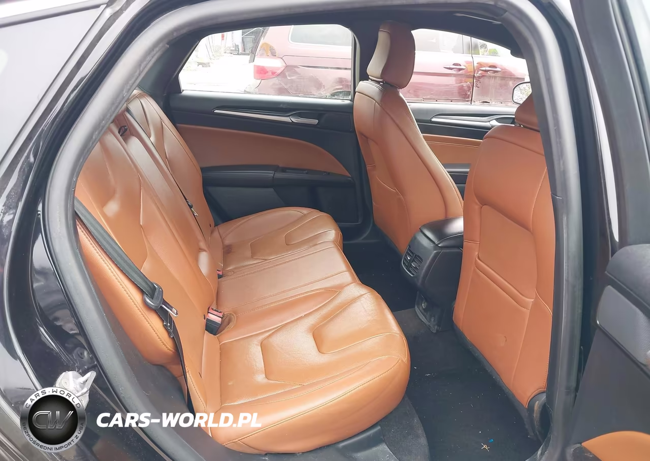 2020 Ford Fusion Titanium VIN:3FA6P0K95LR173945 - 8