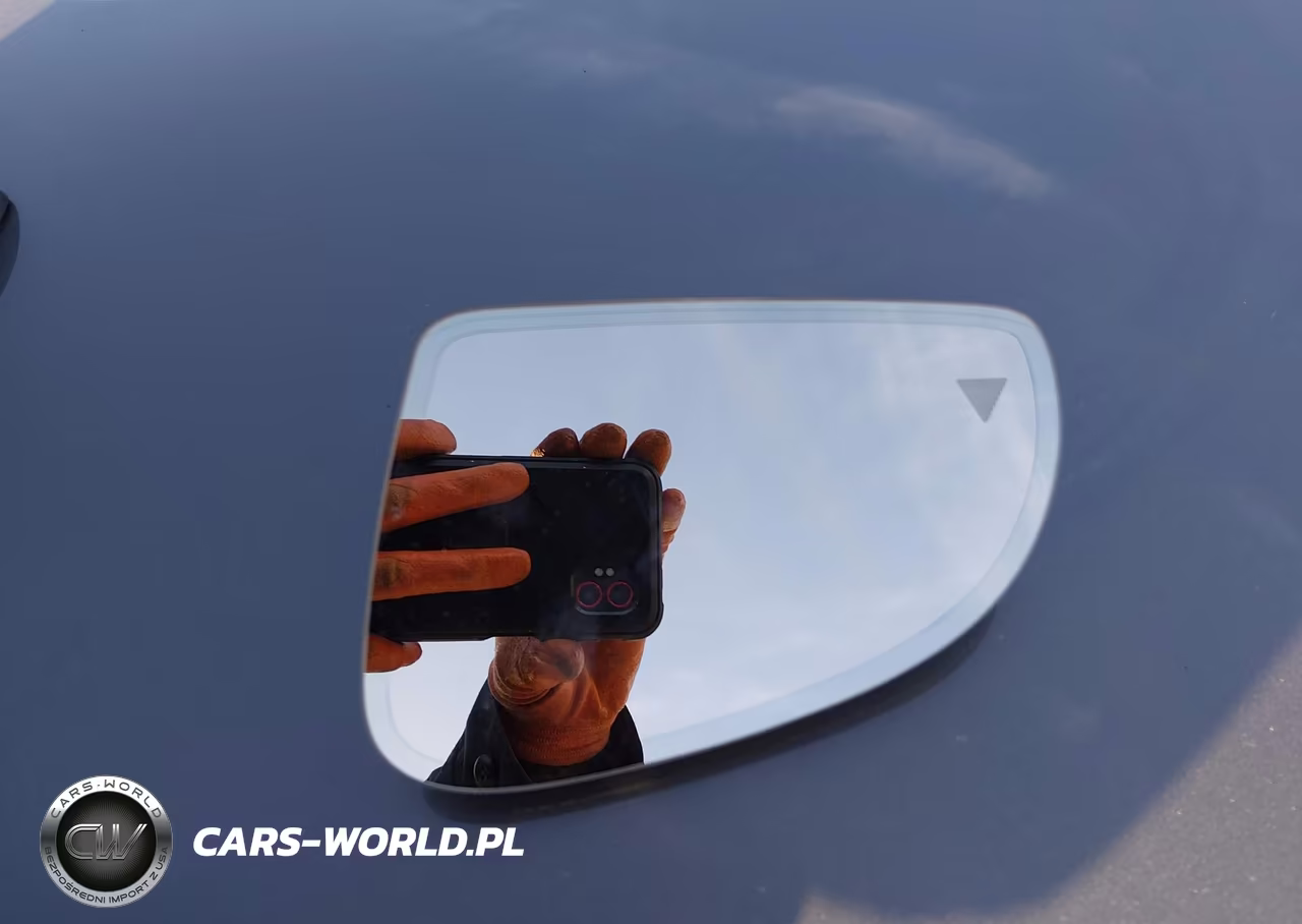 2020 Mercedes-Benz Slc 300 VIN:W1KPK3JA7LF172907 - 12