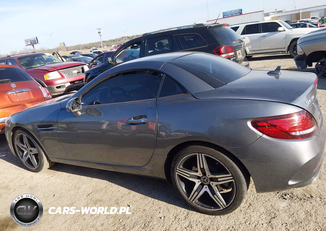 2020 Mercedes-Benz Slc 300 VIN:W1KPK3JA7LF172907 - 15