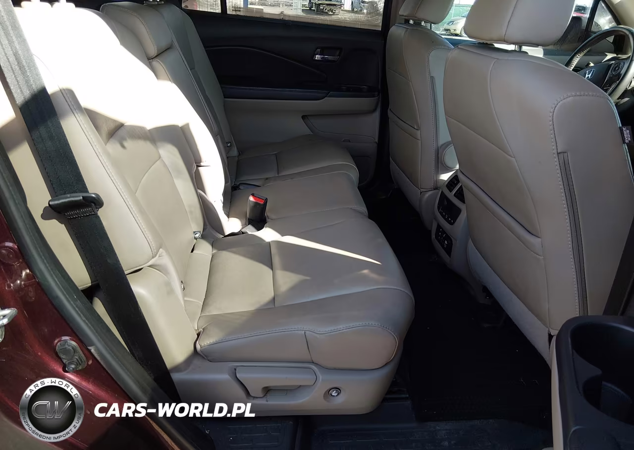 2017 Honda Pilot Touring VIN:5FNYF6H98HB054456 - 8