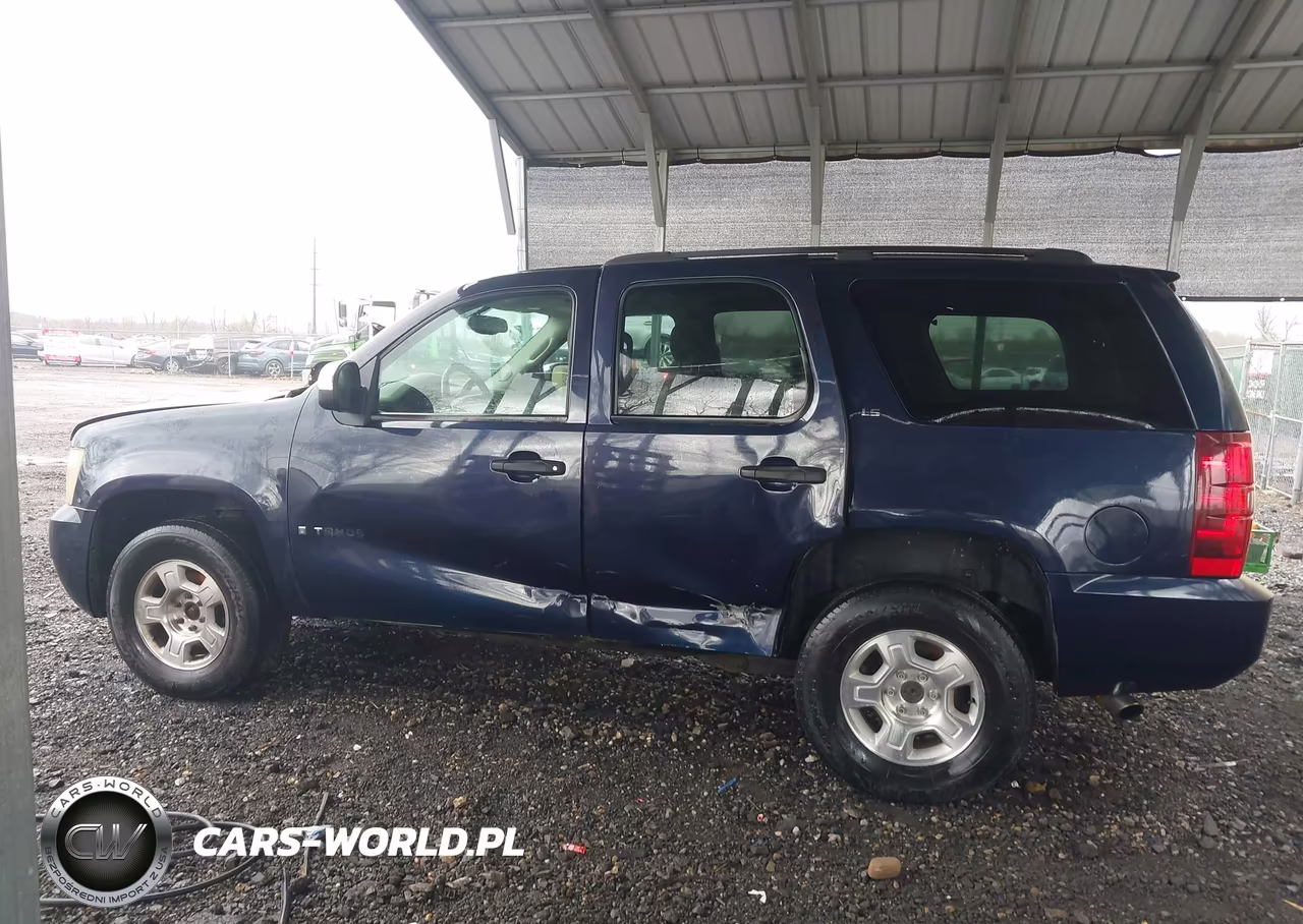 2007 Chevrolet Tahoe Ls VIN:1GNFK13077J139074 - 14