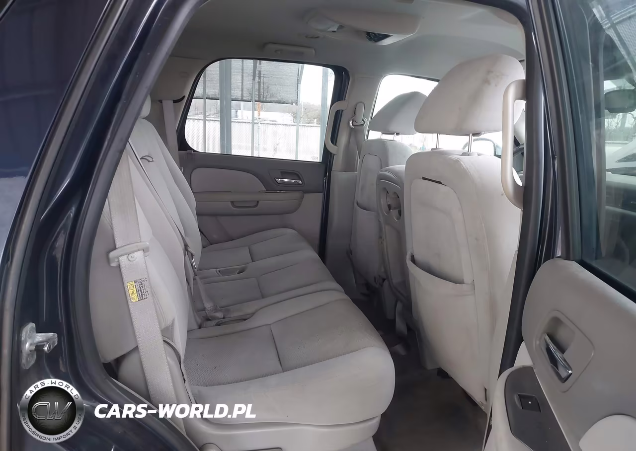 2007 Chevrolet Tahoe Ls VIN:1GNFK13077J139074 - 8