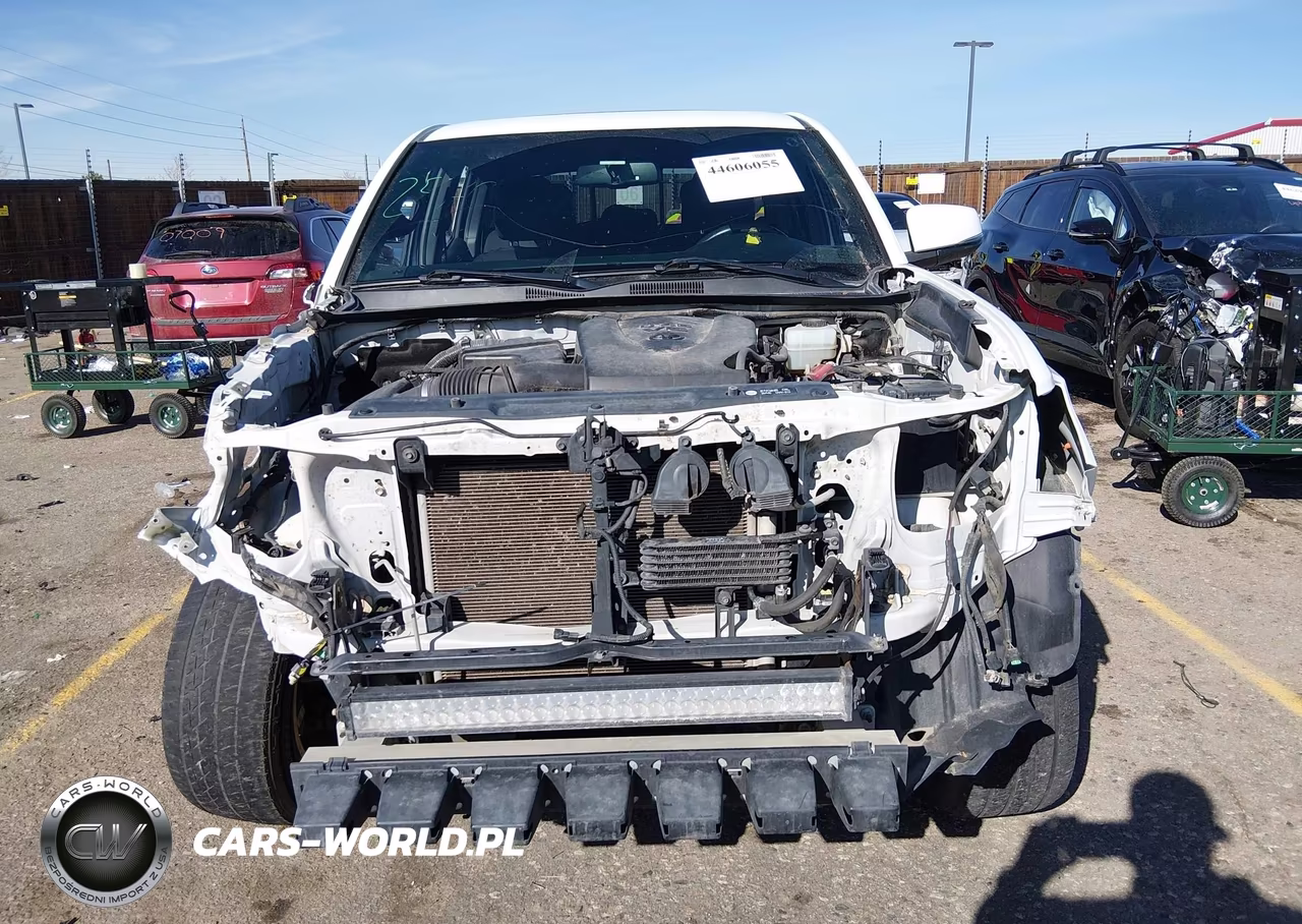 2017 Toyota Tacoma Trd Off Road VIN:5TFDZ5BN9HX017136 - 13