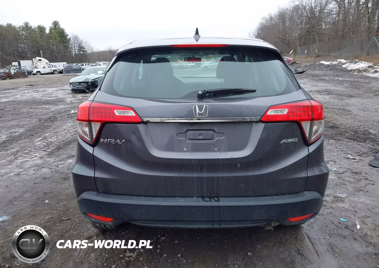 2019 Honda Hr-V Lx VIN:3CZRU6H3XKG734683 - 16