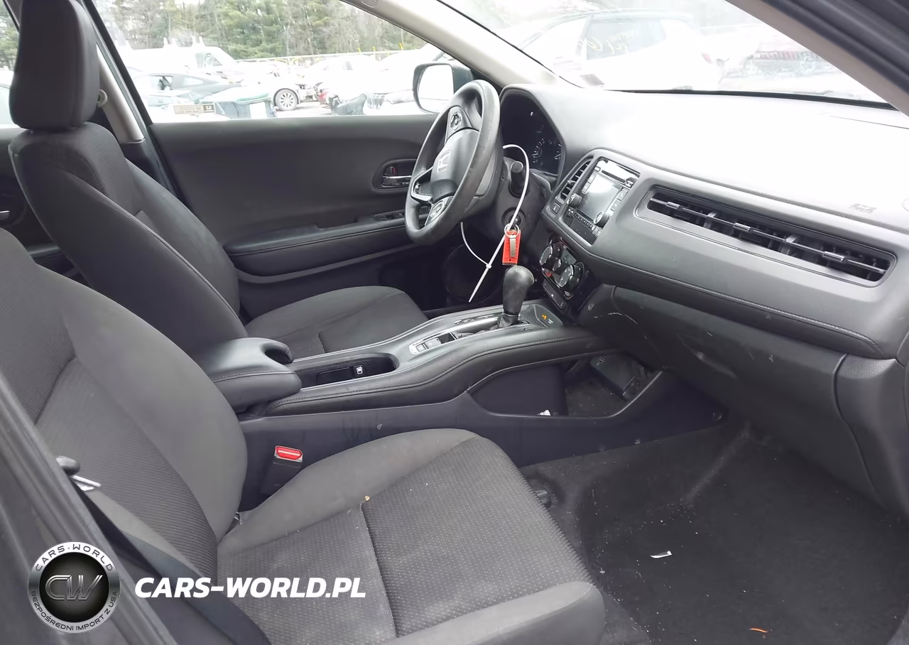 2019 Honda Hr-V Lx VIN:3CZRU6H3XKG734683 - 5