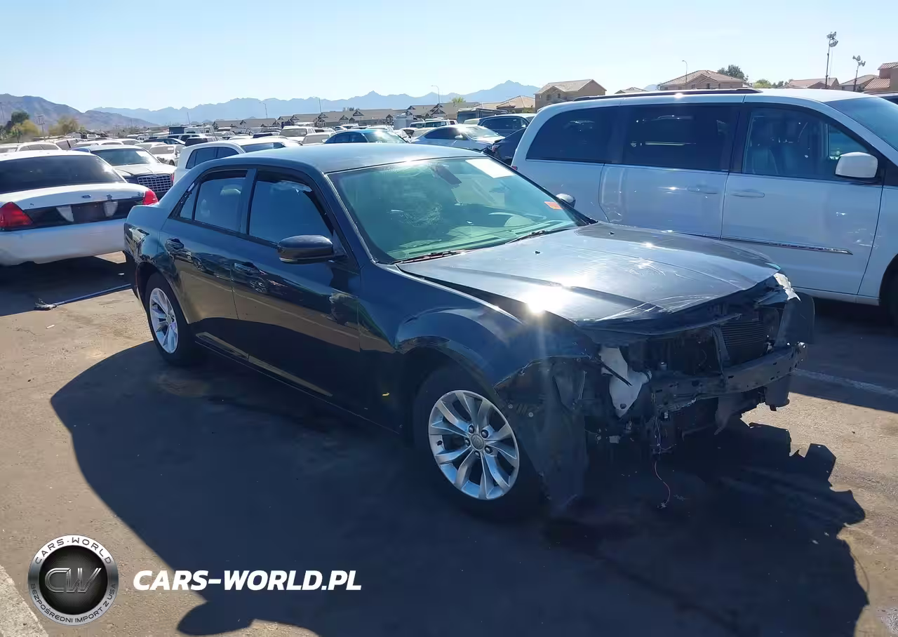 2015 Chrysler 300 Limited