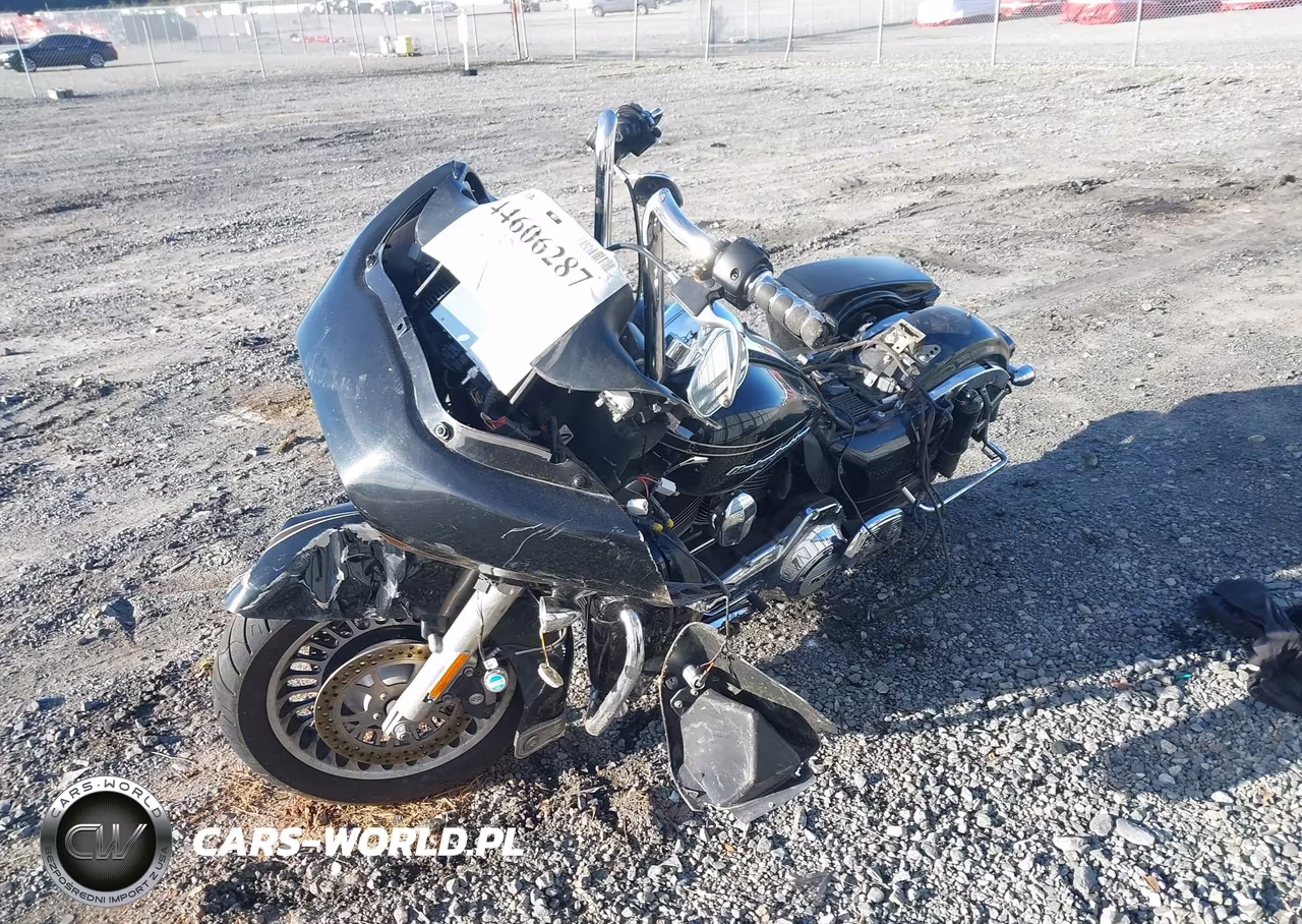 2012 Harley-Davidson Fltru Road Glide Ultra VIN:1HD1KGM14CB632341 - 2