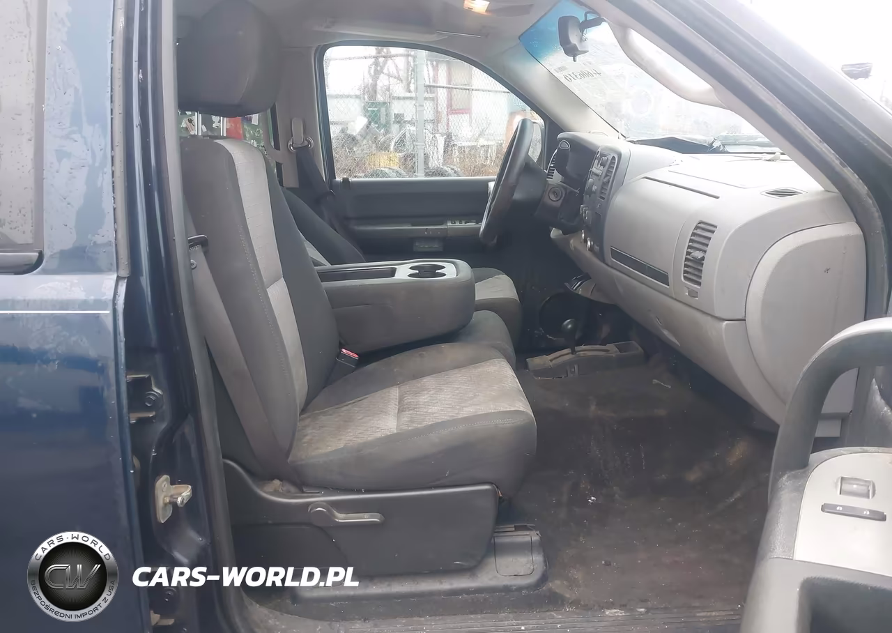 2008 Chevrolet Silverado K1500 VIN:2GCEK13C381208241 - 5