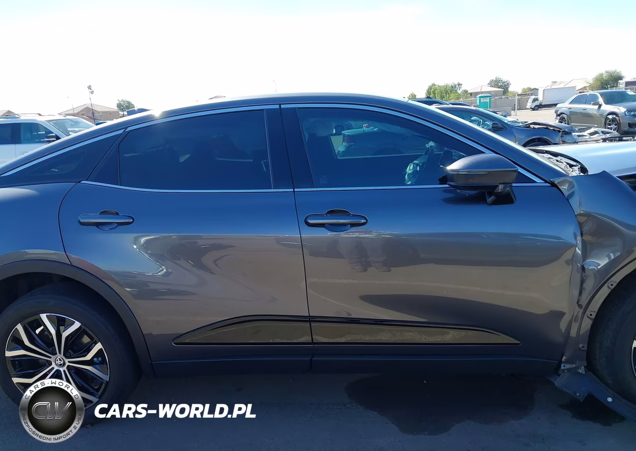 2023 Toyota Crown Xle VIN:JTDAAAAF9P3011047 - 13