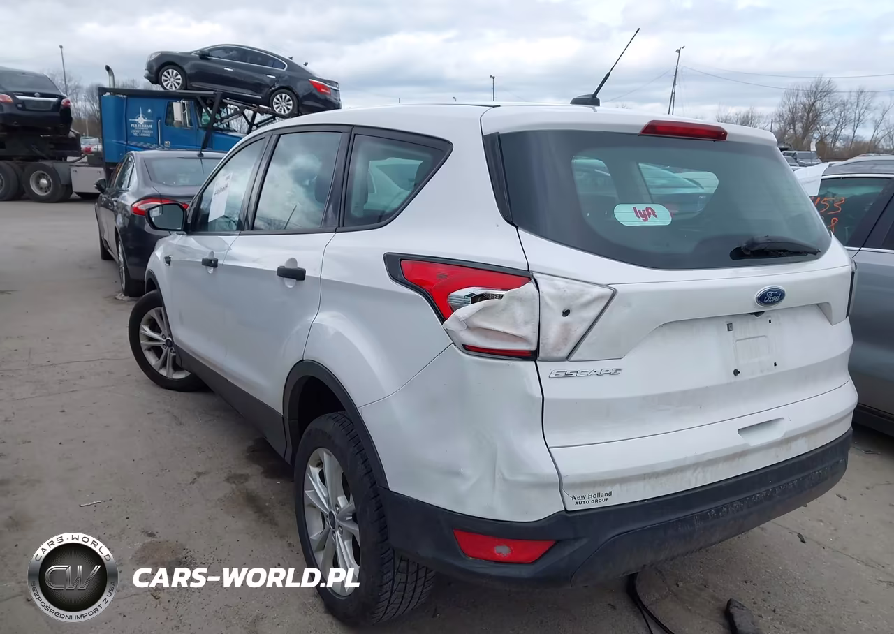 2017 Ford Escape S VIN:1FMCU0F7XHUA45159 - 3