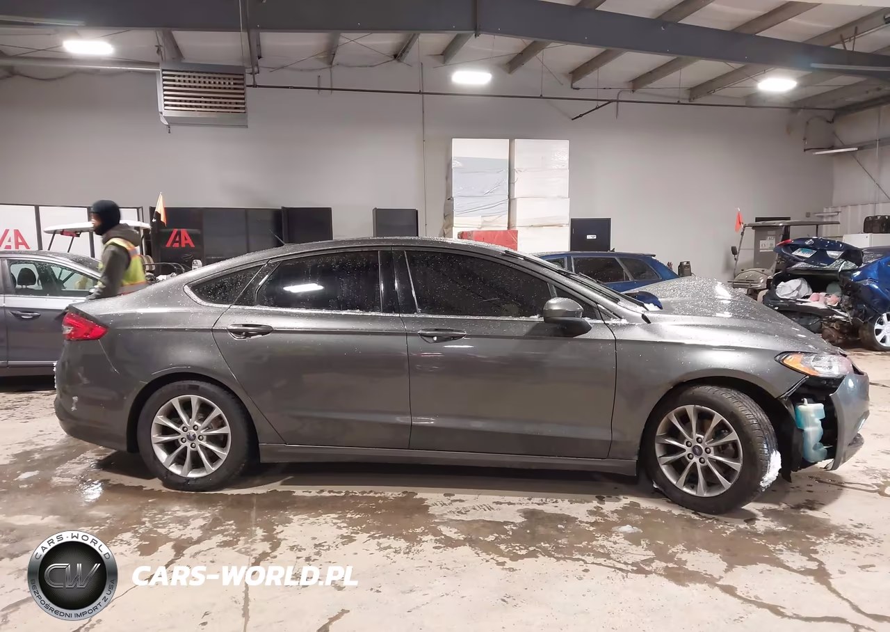2017 Ford Fusion Se VIN:3FA6P0HD8HR353424 - 13