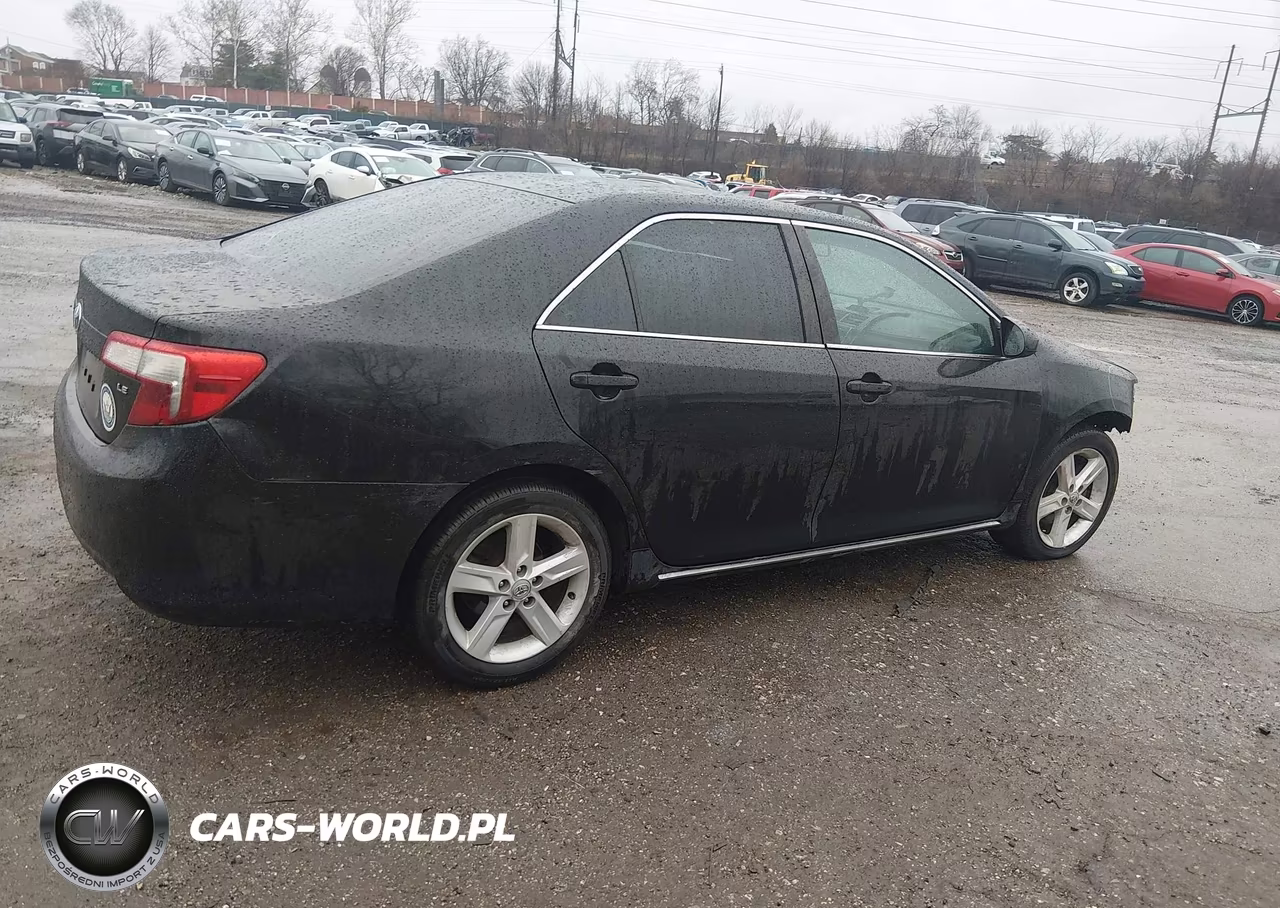 2012 Toyota Camry Le VIN:4T1BF1FK2CU518903 - 4