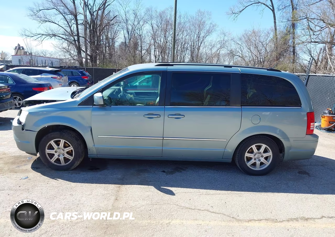 2010 Chrysler Town & Country Touring VIN:2A4RR5DX6AR233450 - 14