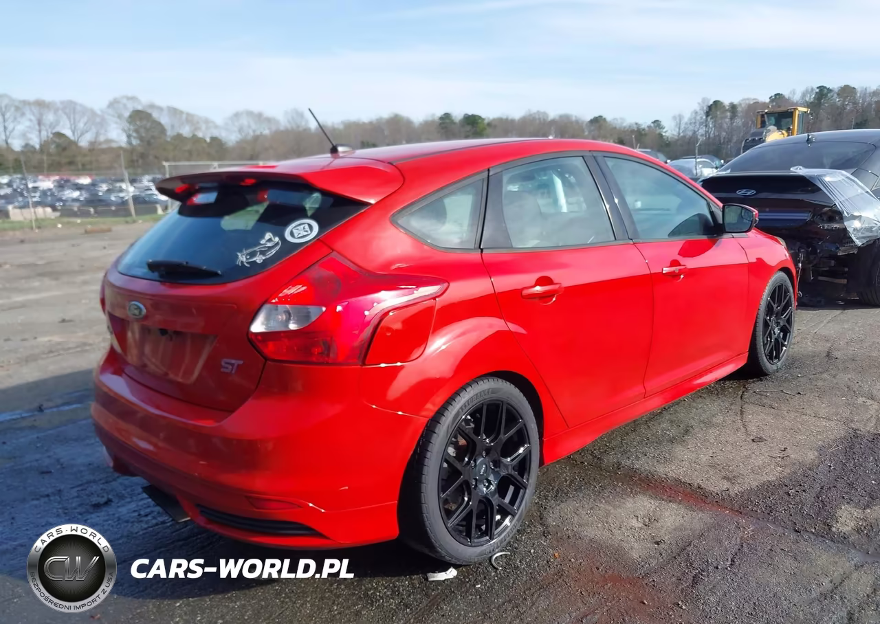2013 Ford Focus St VIN:1FADP3L97DL330768 - 4