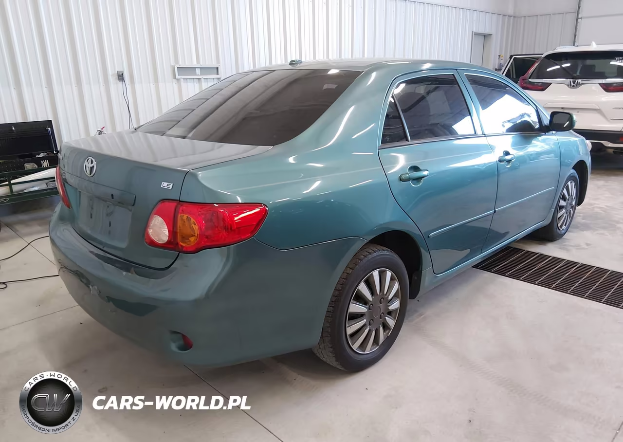 2010 Toyota Corolla Le VIN:2T1BU4EEXAC374454 - 4