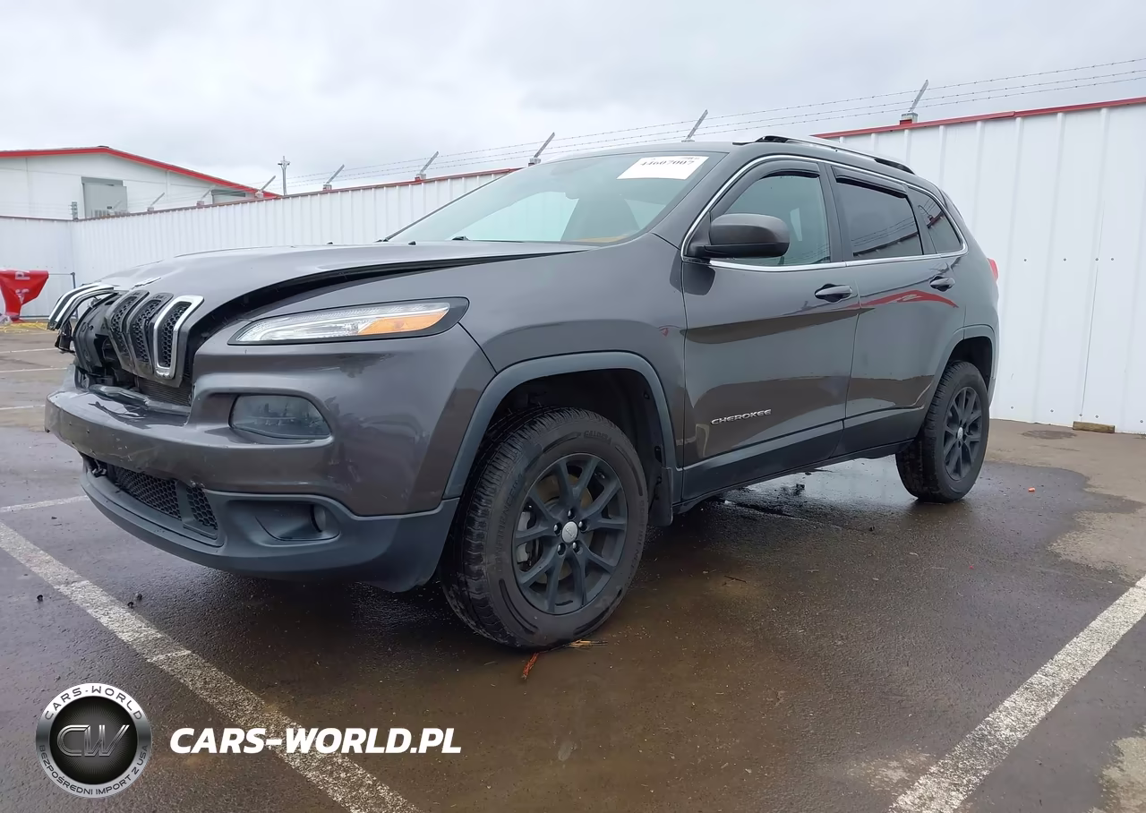 2015 Jeep Cherokee Latitude VIN:1C4PJMCS7FW572267 - 2