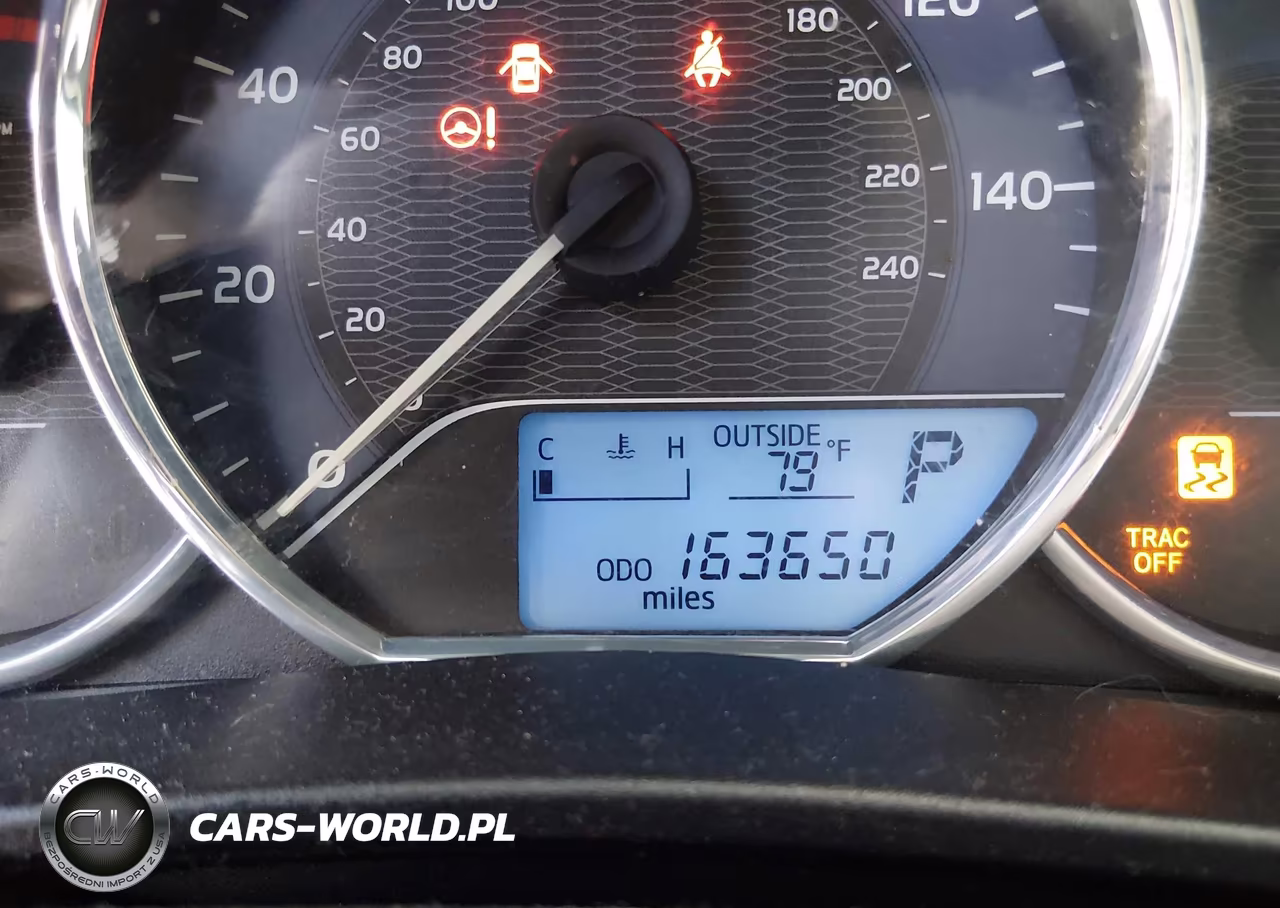 2014 Toyota Corolla L VIN:5YFBURHEXEP125246 - 15