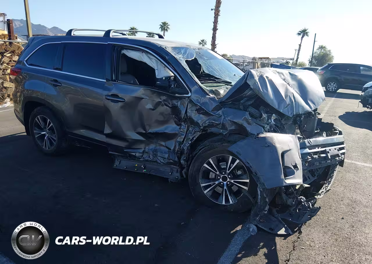 2018 Toyota Highlander Le Plus