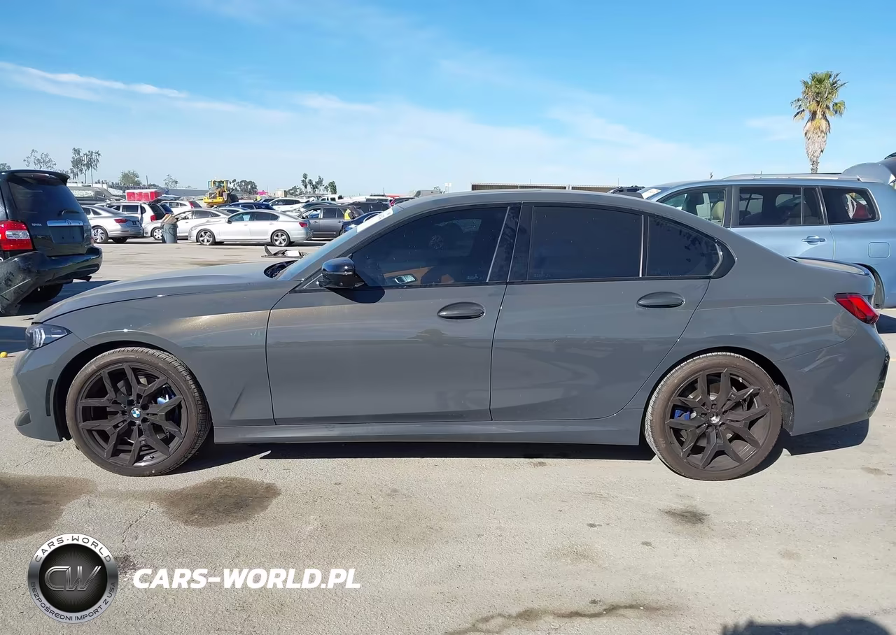 2025 BMW 330I VIN:3MW69CW02S8F83606 - 14