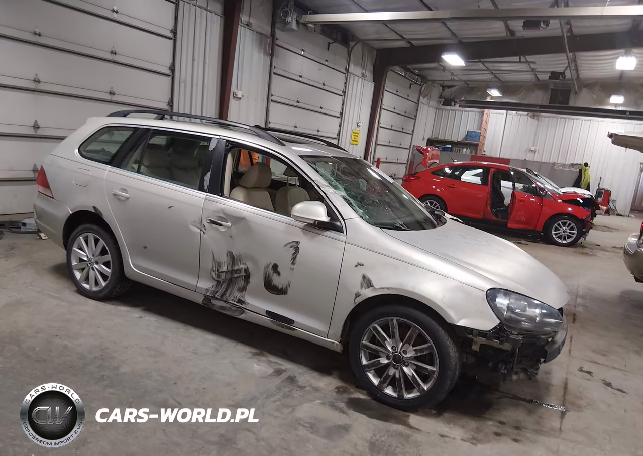 2011 Volkswagen Jetta Sportwagen 2.0L Tdi – zdjęcie 1 z 22