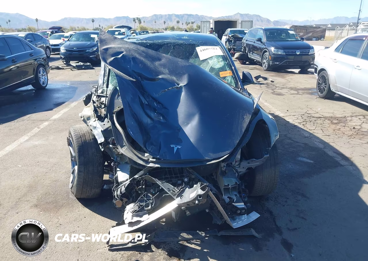 2022 Tesla Model 3 Long Range Dual Motor All-Wheel Drive VIN:5YJ3E1EB6NF129187 - 13
