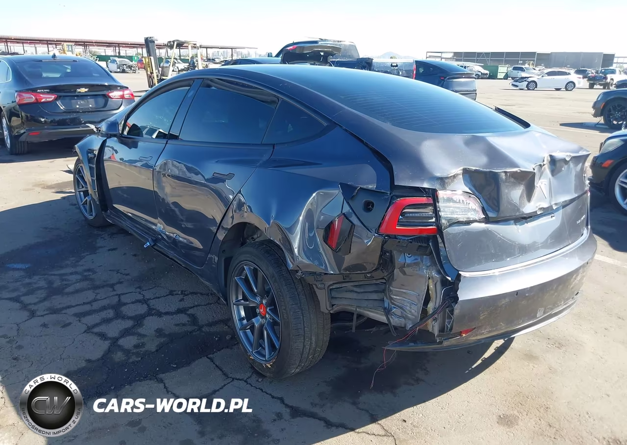 2022 Tesla Model 3 Long Range Dual Motor All-Wheel Drive VIN:5YJ3E1EB6NF129187 - 3