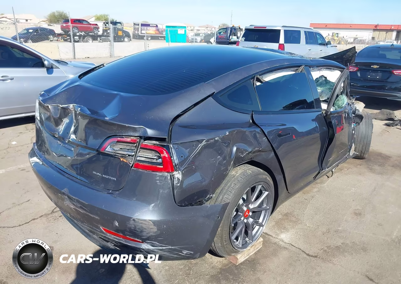 2022 Tesla Model 3 Long Range Dual Motor All-Wheel Drive VIN:5YJ3E1EB6NF129187 - 4