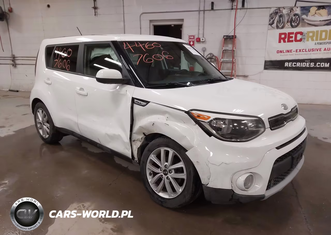 2019 Kia Soul +
